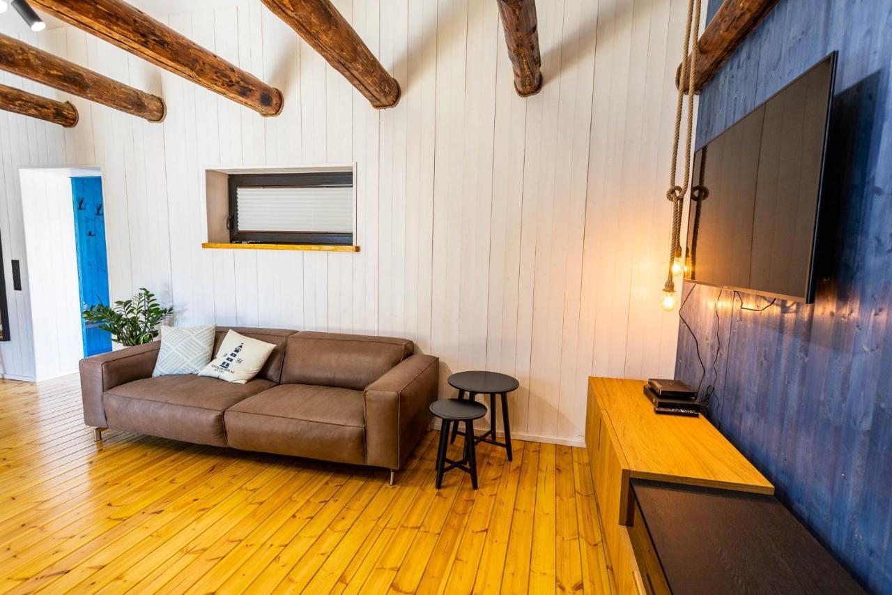 Trzy Rybki - Belona Dom Z Basenem I Jacuzzi Villa Puck Exteriör bild