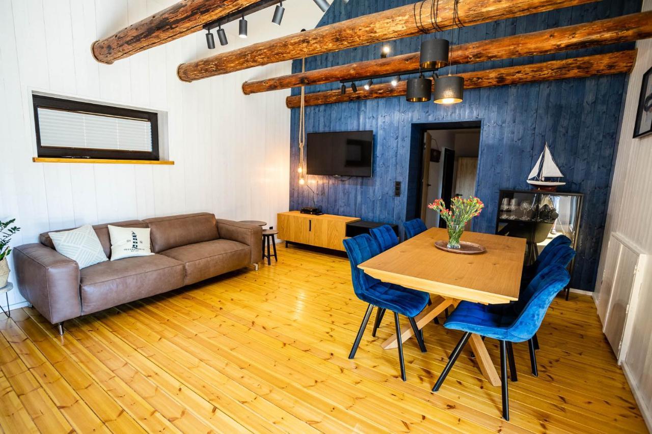 Trzy Rybki - Belona Dom Z Basenem I Jacuzzi Villa Puck Exteriör bild