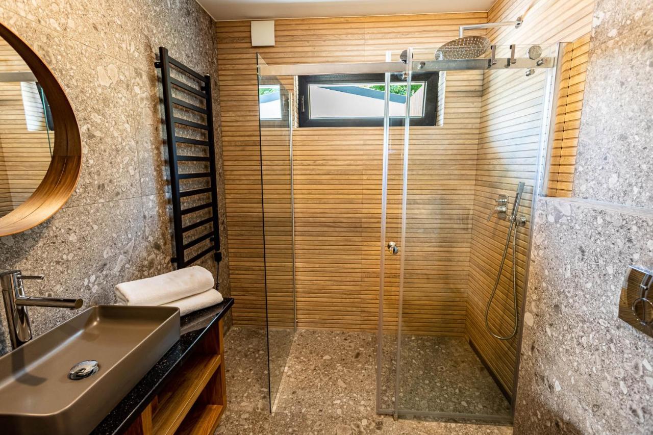 Trzy Rybki - Belona Dom Z Basenem I Jacuzzi Villa Puck Exteriör bild