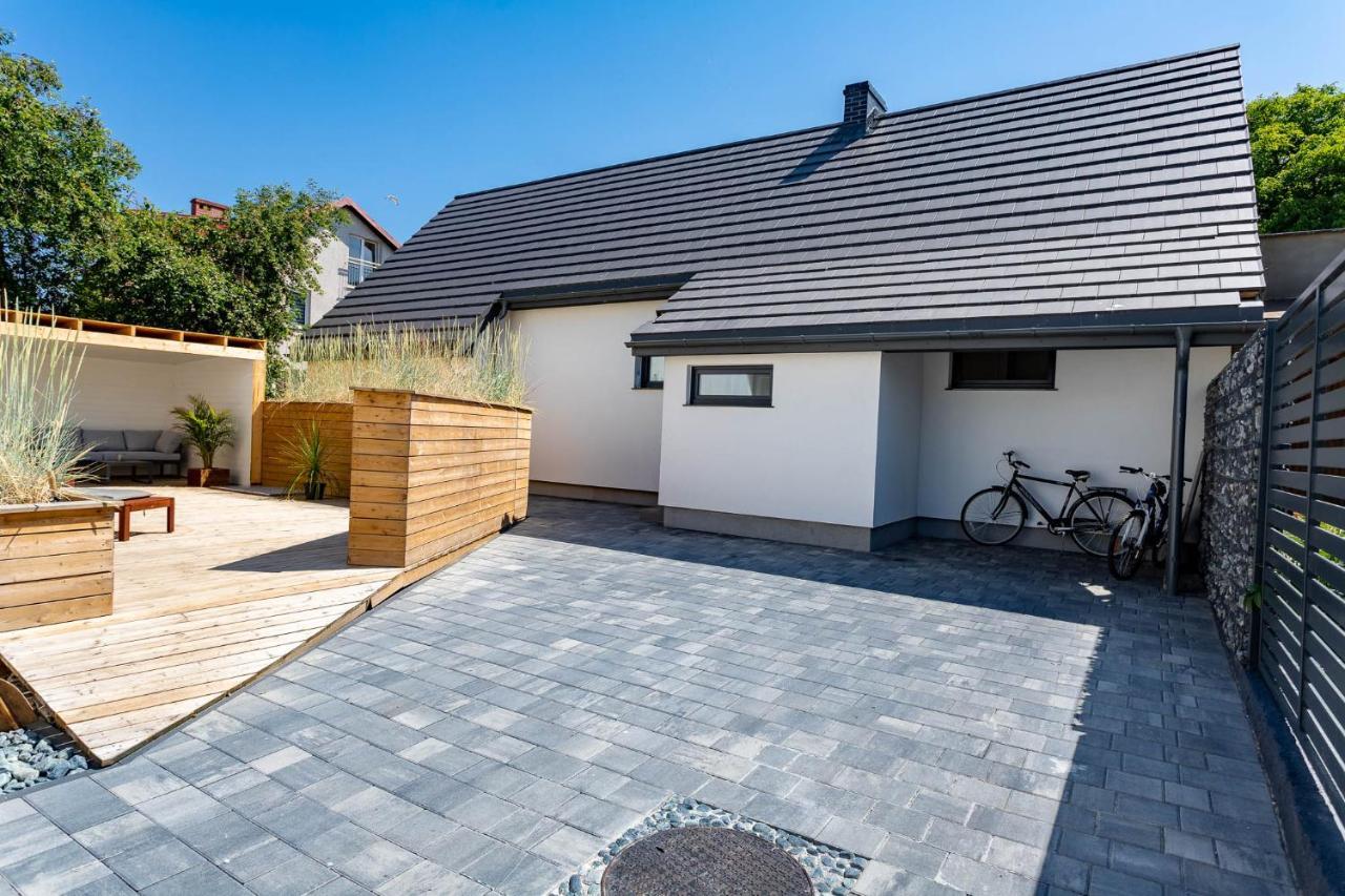 Trzy Rybki - Belona Dom Z Basenem I Jacuzzi Villa Puck Exteriör bild
